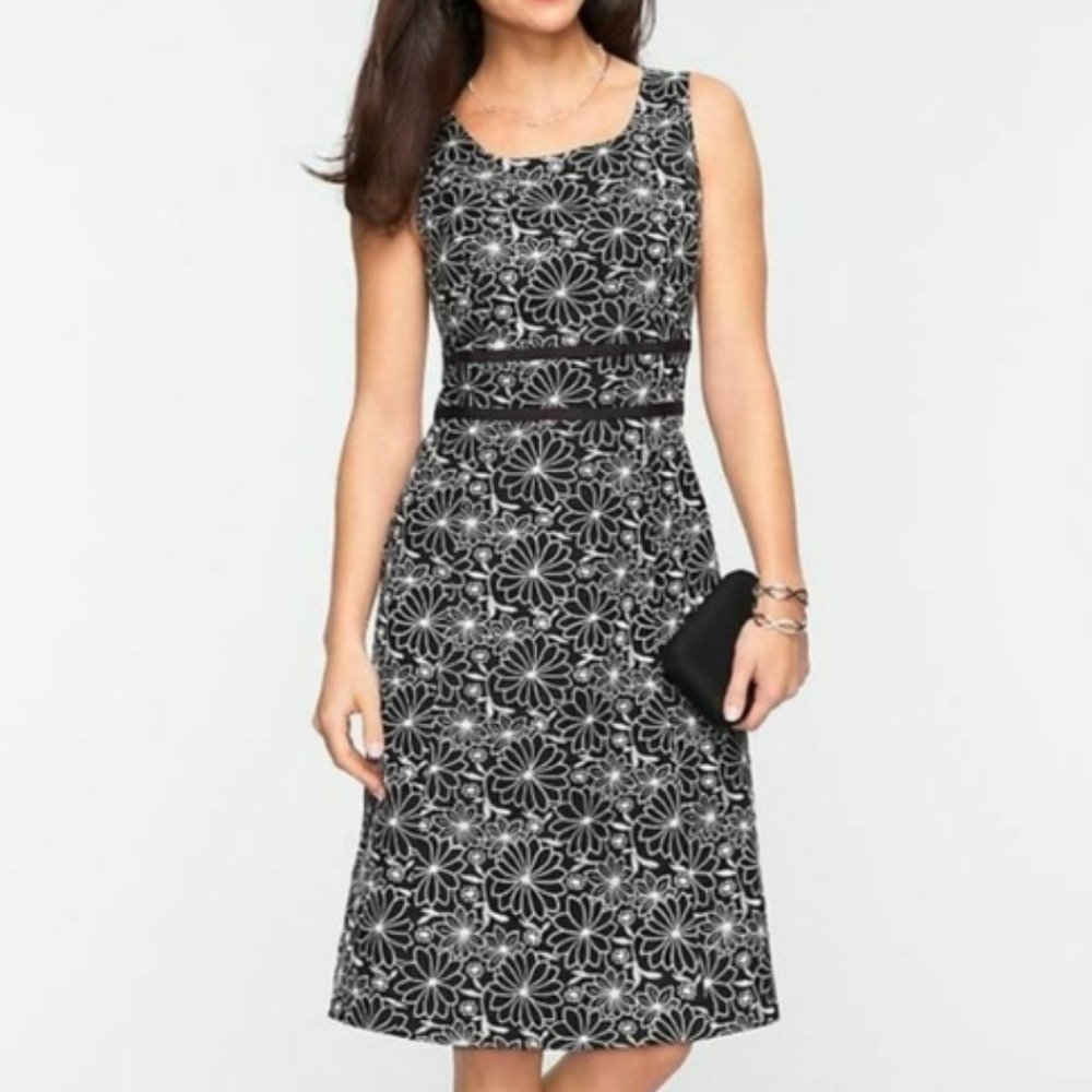 Talbots Dress Size 8 Floral Embroidered Sheath Linen Blend A-Line Sleeveless